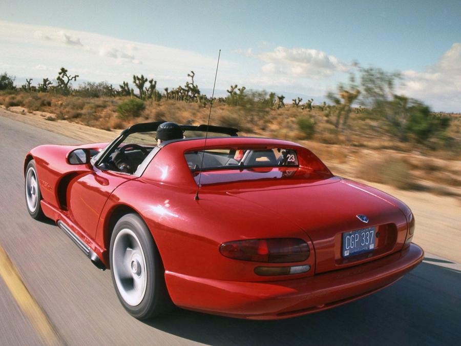  Dodge Viper RT/10 1992 года  (фото 17 из 46)
